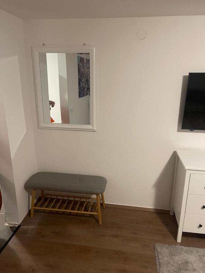 Malibu Apartman Mişcolţ Exterior foto